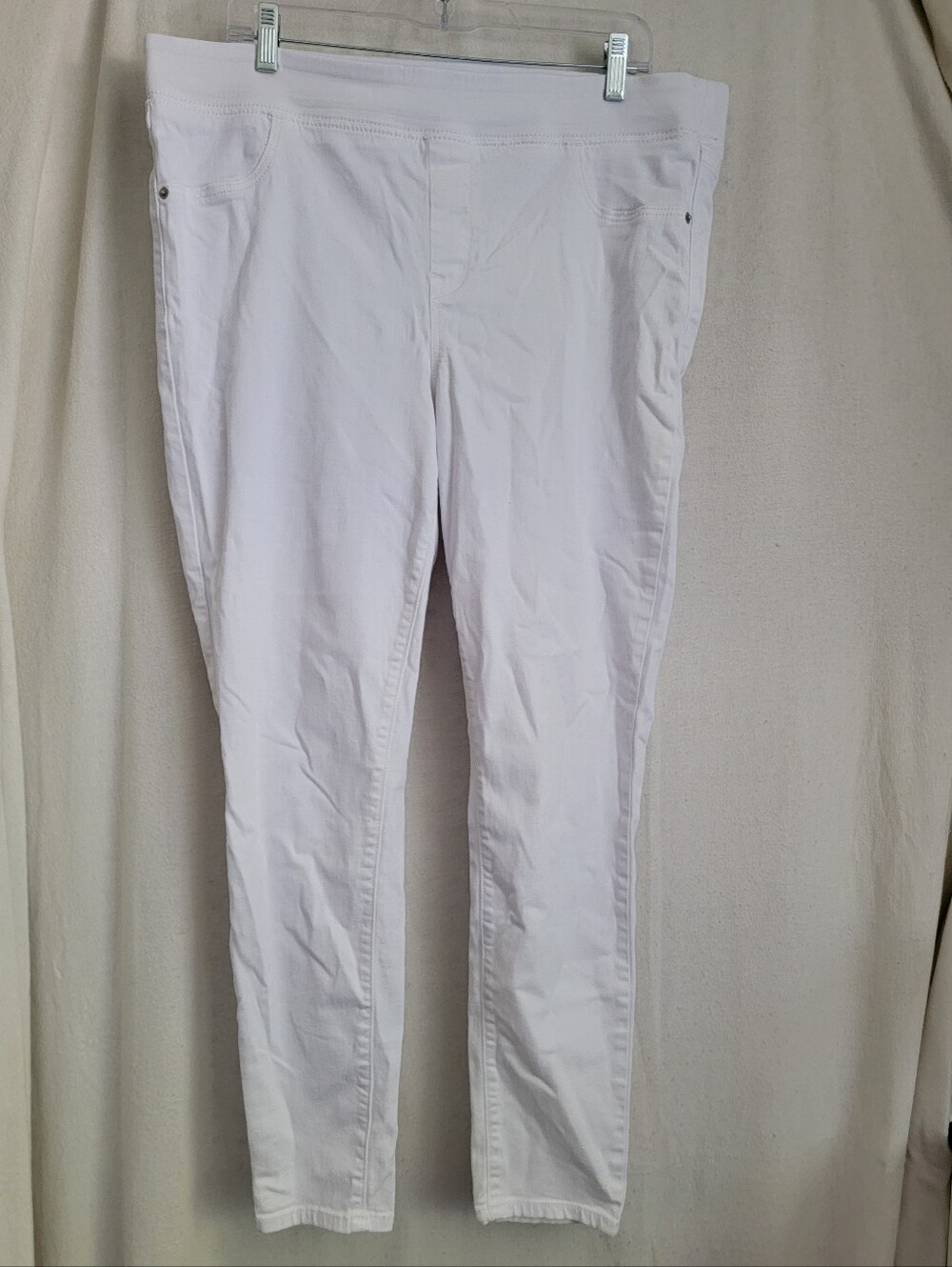 Old Navy White Straight Leg Jeans